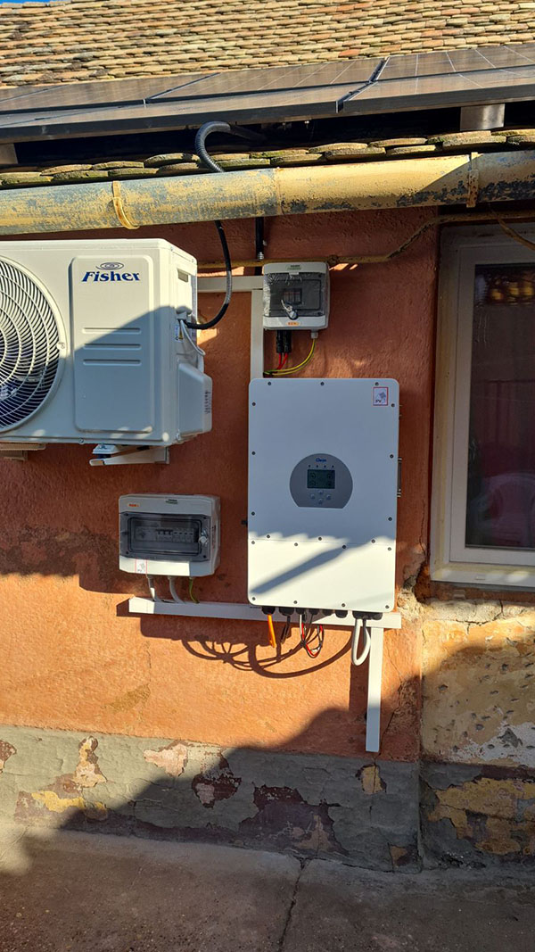 Makó - napelem inverter
