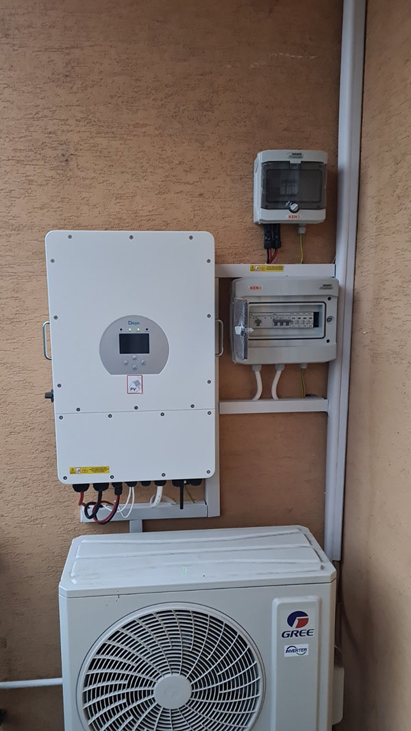Mórahalom - napelem inverter